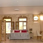 Residenza Vranas Boutique 하니아