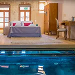 Residenza Vranas Boutique 3*