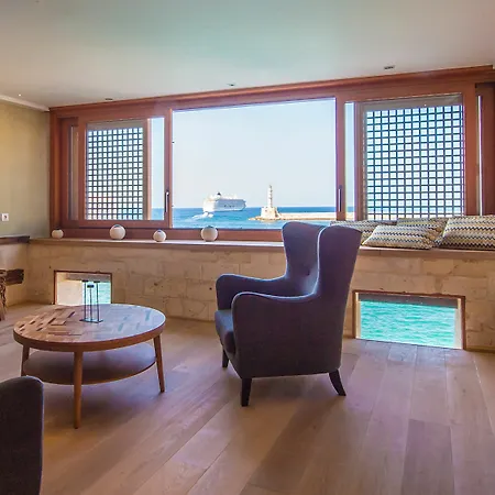 מלון Residenza Vranas Boutique 3*